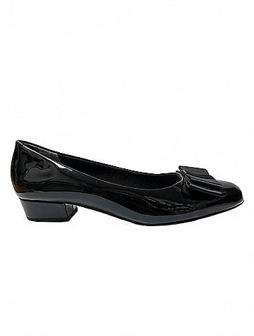 Ros Hommerson Women's Teddi Pumps in Black Patent (view 1)