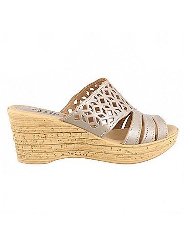Spring Step Women's Vino Wedge Sandals in Gold (view 1)