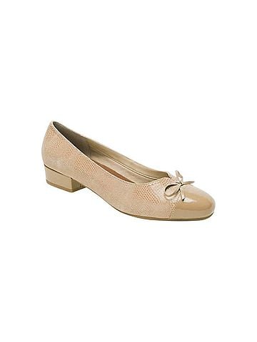 Ros Hommerson Women's Tawnie Loafers in Nude (view 1)