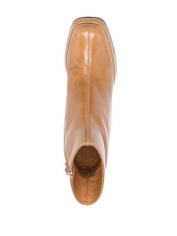 Chie Mihara Women's Kentin Leather Ankle Boots in Nude (view 2)