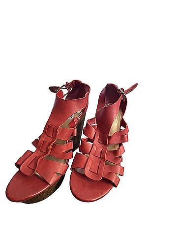 Guess Heels (view 1)