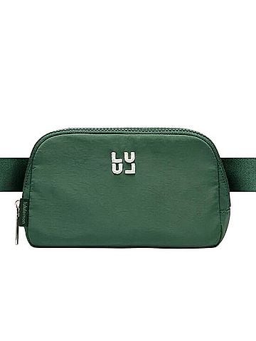Lululemon Athletica Everywhere limited edition stack Belt Bag (view 1)