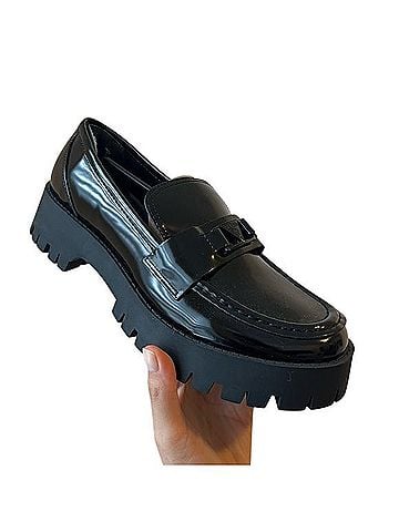Guess Flats (view 1)