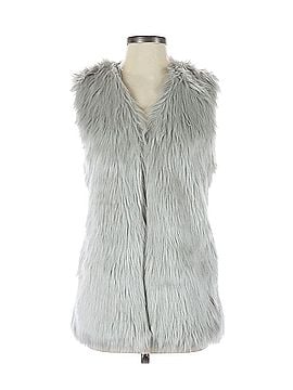 Isa & Stef Faux Fur Vest (view 1)