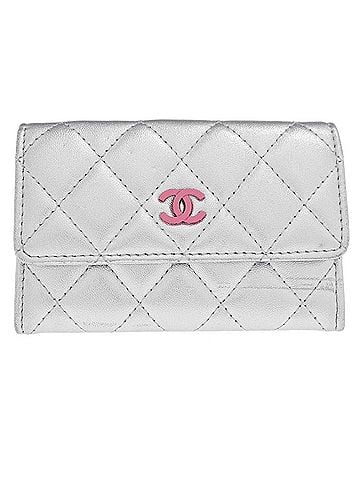 Chanel Cc Flap Card Case Quilted Lambskin Silver Leather Card Holders Accessory (view 1)