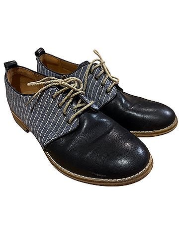 Clarks Zyris Toledo Oxford Flats (view 1)