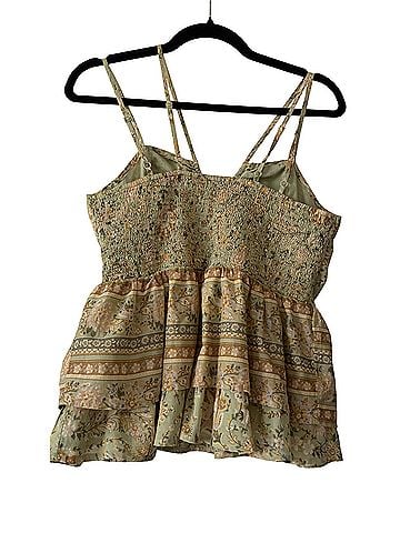American Eagle Outfitters Sleeveless Top (view 2)