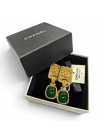 Chanel CHANEL Vintage 95A Coco Mark Gripoix Swing Earrings, Gold and Green, Made in France, Women's, with Box. (view 2)