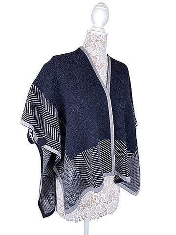 Adrienne Vittadini Poncho (view 1)