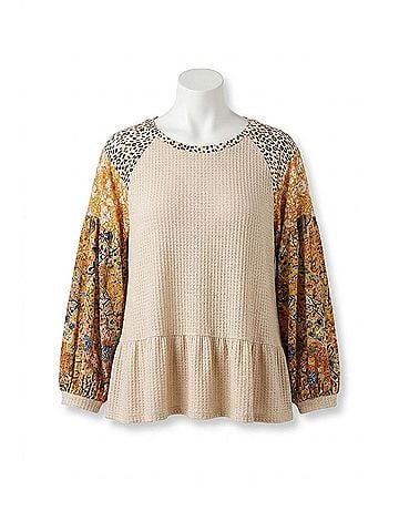 Umgee Beauty Blouse in Natural (view 1)