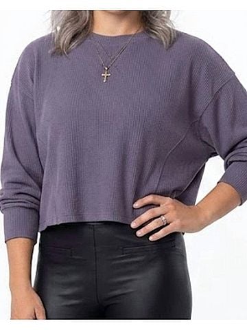 Mono b Women's Cropped Pullover Top in Purple (view 2)