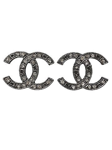Chanel Chanel earrings, accessory featuring the Coco Mark, total weight 3.6g, metal rhinestones. (view 1)