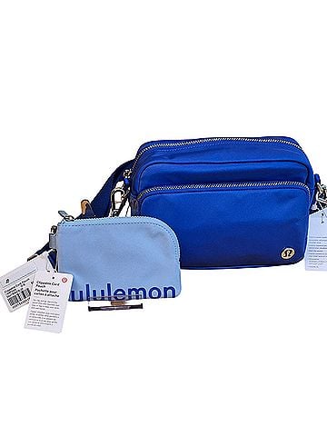 Lululemon Athletica Everywhere Bag &amp; Card Pouch Set Crossbody Bag (view 2)