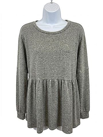 Pixi + Ivy Women's Babydoll Tee in Green (view 1)
