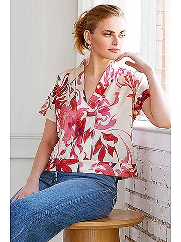 Finley Kyoto Floral Suki Popover Top in Natural/Pink (view 2)