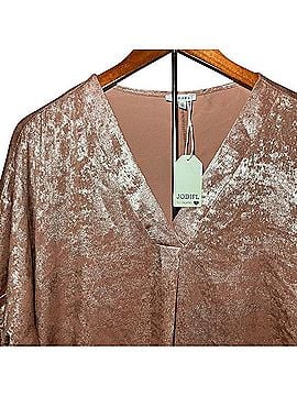 Jodifl Metallic Shimmer Blouse Short Sleeve T-Shirt (view 2)