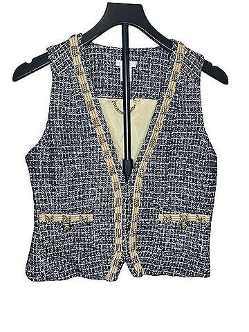 Cache Vest (view 2)