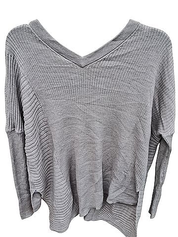 ALLSAINTS ALLSAINTS Italian Yarn V-Neck Sweater Wool Pullover Sweater (view 2)