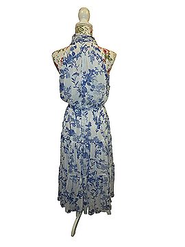 Lulus Casual Dress (view 2)