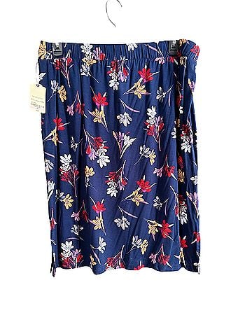 St. John's Bay Casual Skirt (view 2)