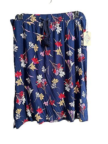 St. John's Bay Casual Skirt (view 1)