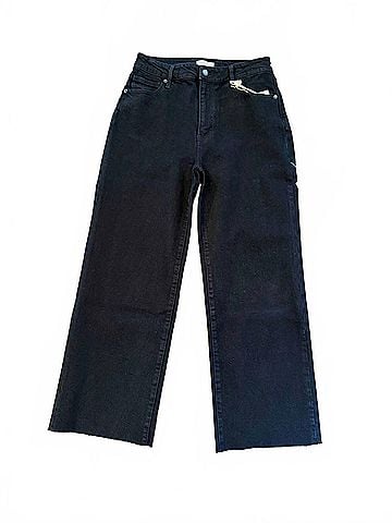 Oliver Logan Aberdeen Ankle Crop Jeans in Black (view 1)