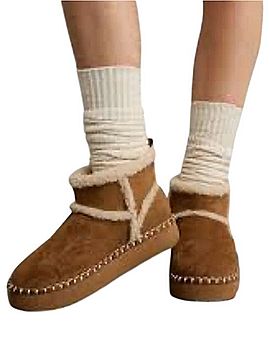 American Eagle Outfitters Slip-On Bootie Ankle Boots (view 2)