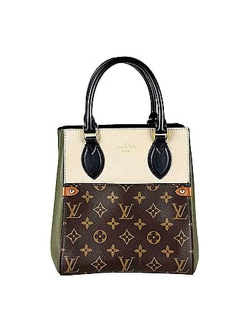 Louis Vuitton Louis Vuitton Fold Tote PM handbag/shoulder bag, Monogram canvas and leather, available in brown, khaki, light beige, gold. Women's. M45388 z11106 (view 1)