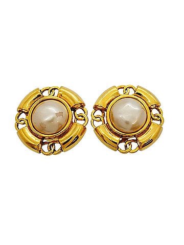 Chanel Chanel earrings, Coco Mark design, GP plated, faux pearl, gold, women's. (view 1)