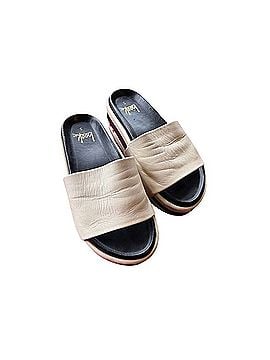 Beek.. Sandals (view 2)