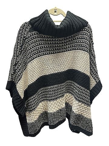 Cliche cliche Poncho (view 2)
