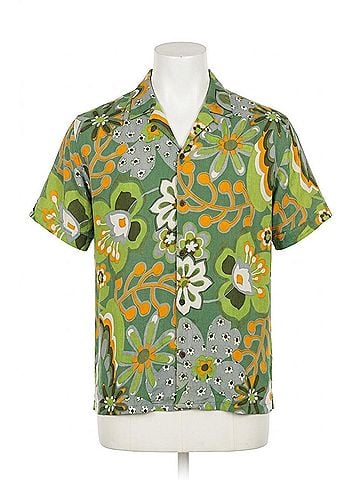 Raga Decker Short Sleeve Button Down Shirt in Green (view 1)