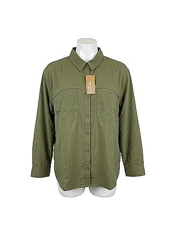Eddie Bauer Women's Rainier Ripstop Buttoned Shirt - Plus in Alder Green (view 1)
