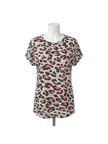 Sweet Claire Leopard Twist Back Blouse in Hot Pink (view 1)