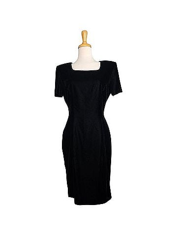 Maggy London Casual Dress (view 1)