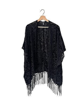 Hot Topic Kimono (view 1)