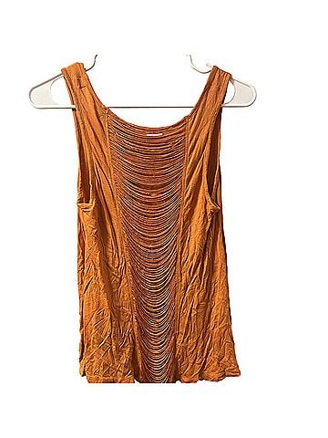 Decree Sleeveless Top (view 2)
