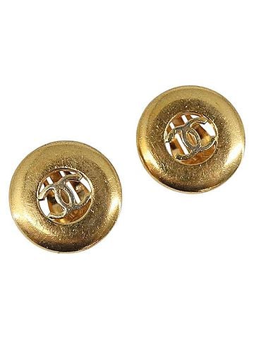 Chanel Vintage Cc Round Clip-On Metal Gold Metal Earrings Jewelry (view 1)