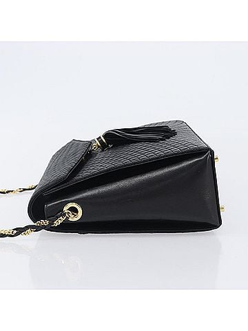 Bally Vintage Chain Quilted Leather Black Leather Shoulder Bag Bag (view 2)