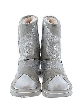 Ugg Ugg Boots (view 2)