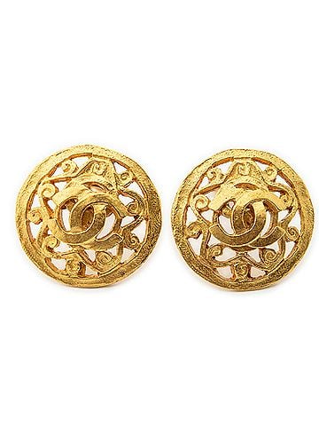 Chanel CC Round Clip On Earrings (view 1)