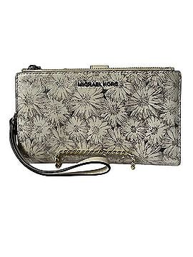 Michael Kors Jet Set Travel Wristlet (view 1)