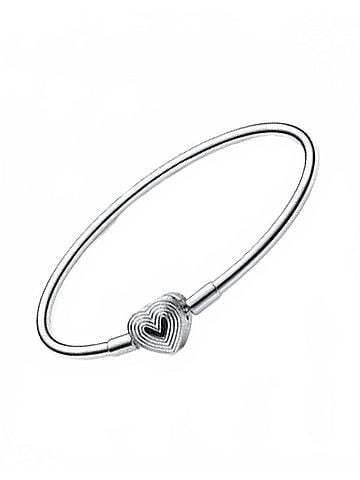 Pandora Women's Radiating Heart Clasp 7.5 Inches Bangle (view 1)