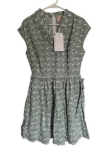 Gal Meets Glam Emery Casual Dress (view 1)