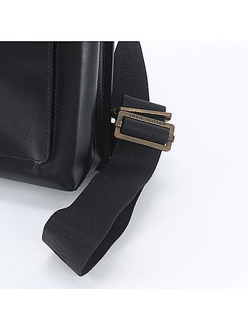 Louis Vuitton Louis Vuitton Liège Fantasan M92223 Leather Shoulder Bag Messenger for Men (view 2)