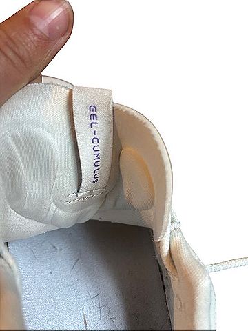 Asics GEL-CUMULUS 27 Sneakers (view 2)