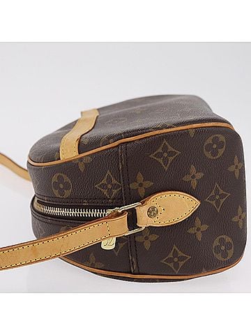 Louis Vuitton Blois Monogram Canvas Brown Canvas Handbag (view 2)