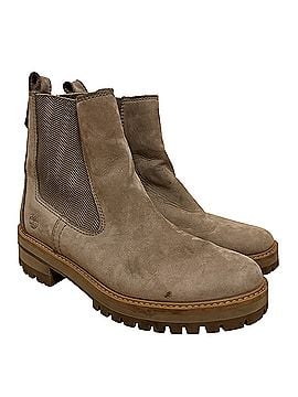 Timberland Courmayeur Valley Chelsea Ankle Boots (view 1)