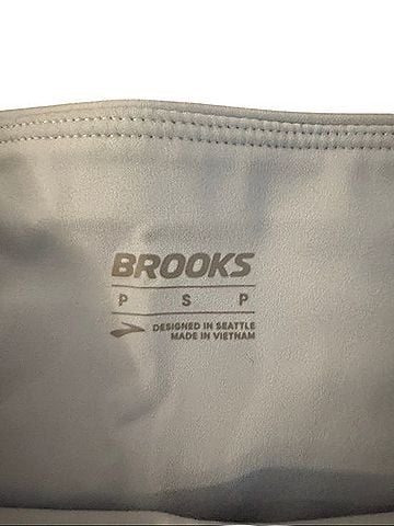 Brooks Chaser 5" Short Tight Athletic Shorts (view 2)