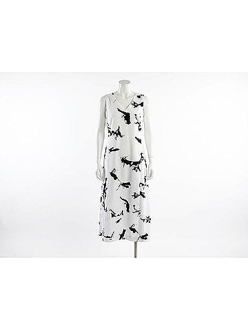 Sassy Women's Midi Sleeveless Dress in White/Black Print (view 1)